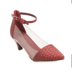 Ashro red snake skin pointy toe ankle strap kitten heels size 8.5M